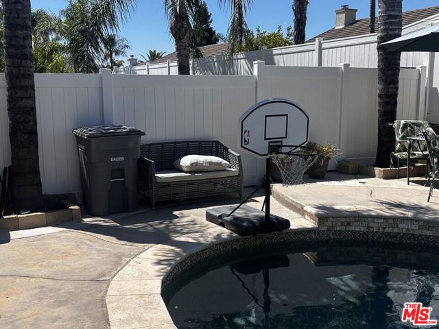 23272 Alta Oaks Drive, Wildomar, CA 92595