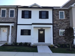 556 Leesville Road 401, Lynchburg, VA 24502