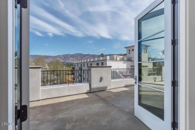533 E Union Street 501, Pasadena, CA 91101