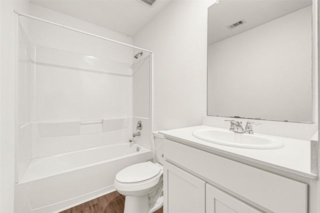 4118 Saw Mill Peak Lane, Baytown, TX 77521