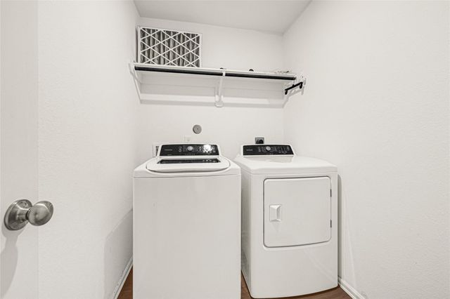 4118 Saw Mill Peak Lane, Baytown, TX 77521