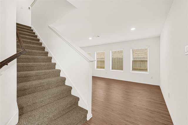 4118 Saw Mill Peak Lane, Baytown, TX 77521