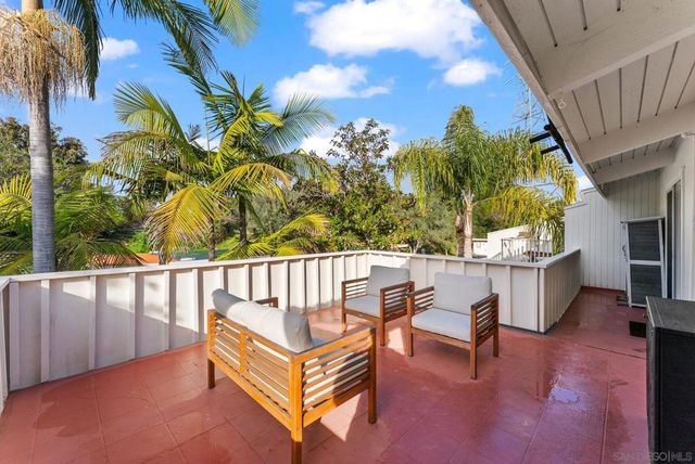 7087 Estrella De Mar D, Carlsbad, CA 92009