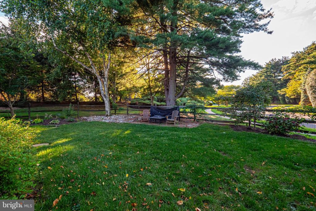701 GRANTHAM CT, Southampton, PA 18966