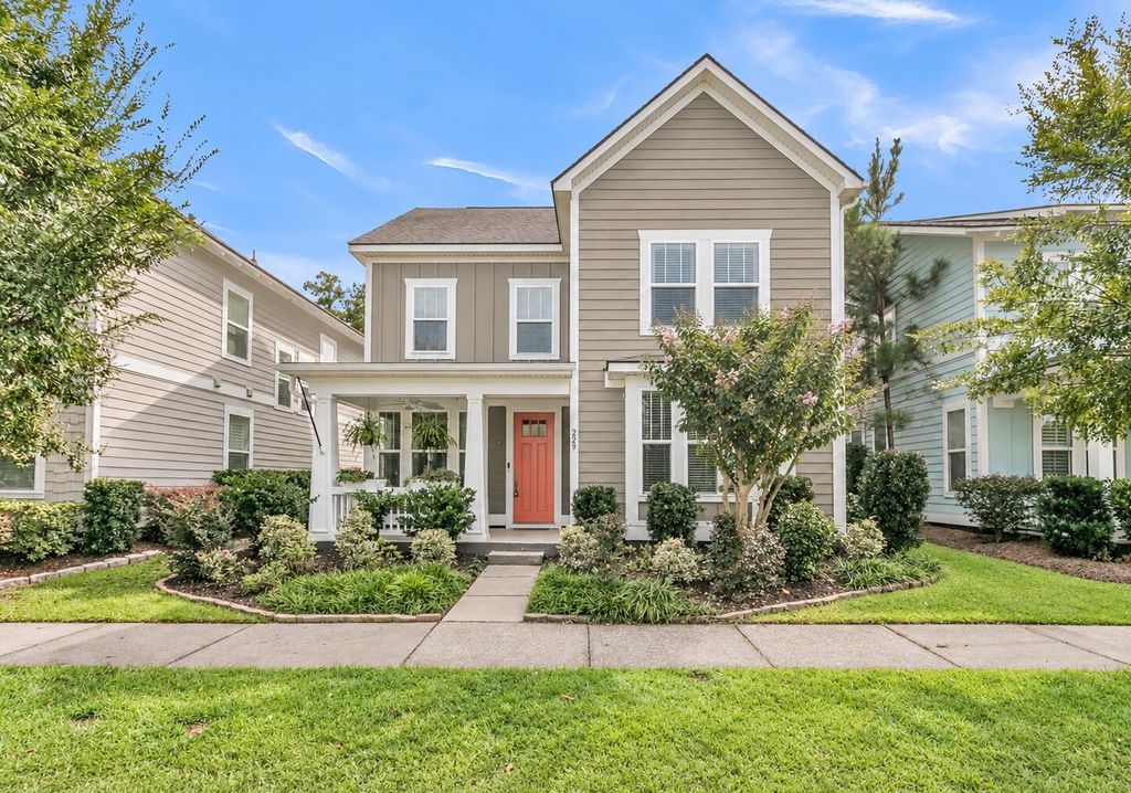 229 Ribbon Road, Summerville, SC 29483