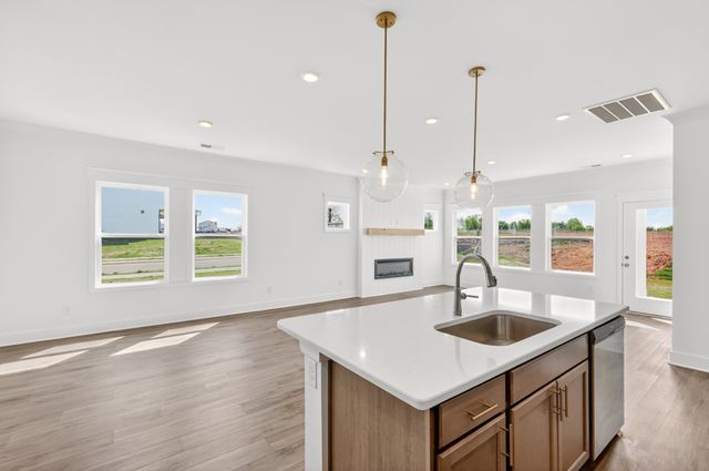 3296 Ventura Ave, White House, TN 37188