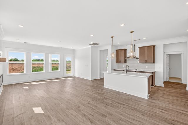 3296 Ventura Ave, White House, TN 37188