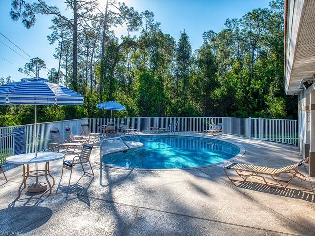 6215 Wilshire Pines CIR 1601, Naples, FL 34109