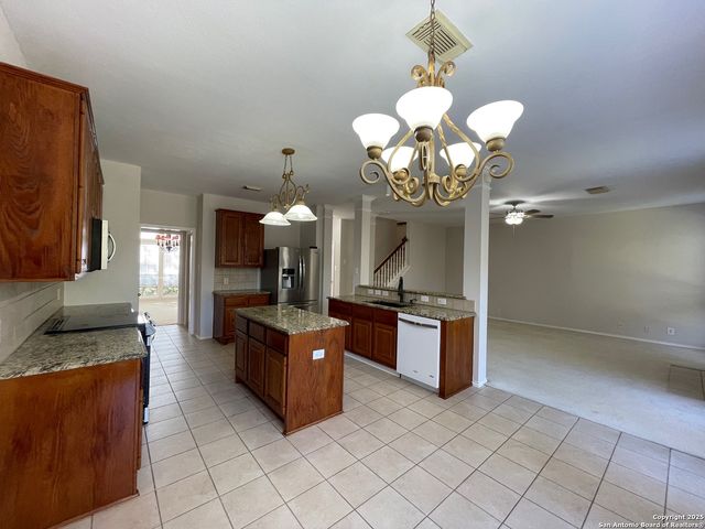 1111 Glade Crossing, San Antonio, TX 78258