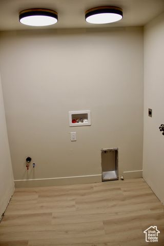 610 S 800 E, Centerville, UT 84014