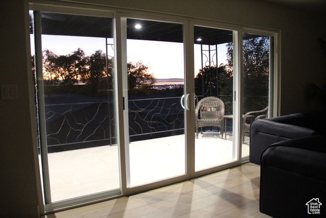 610 S 800 E, Centerville, UT 84014