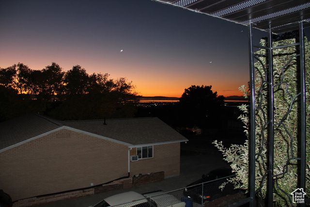 610 S 800 E, Centerville, UT 84014