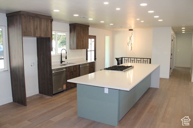 610 S 800 E, Centerville, UT 84014