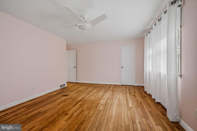 239 PLYMOUTH RD, Wilmington, DE 19803