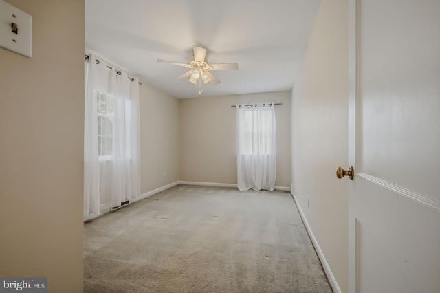 239 PLYMOUTH RD, Wilmington, DE 19803