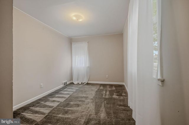239 PLYMOUTH RD, Wilmington, DE 19803