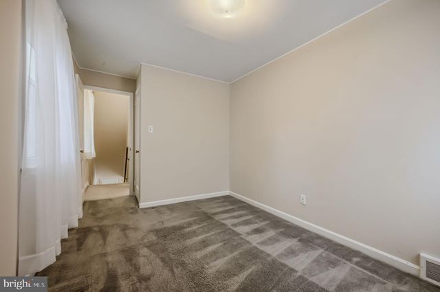 239 PLYMOUTH RD, Wilmington, DE 19803