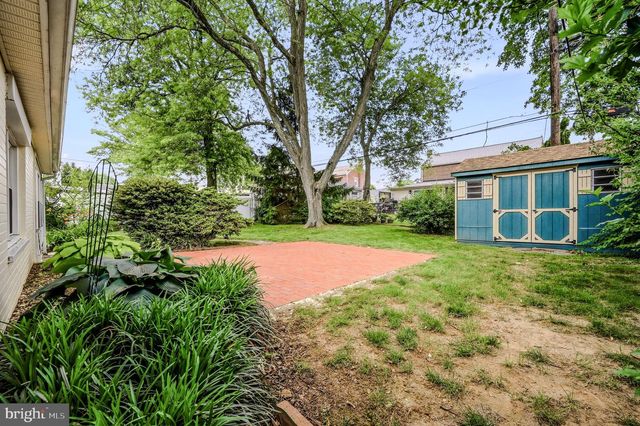 239 PLYMOUTH RD, Wilmington, DE 19803