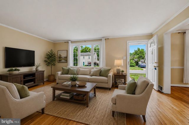 239 PLYMOUTH RD, Wilmington, DE 19803
