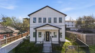 324 N Patton Avenue, Dallas, TX 75203