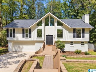 4601 SYLVANER LANE, Hoover, AL 35244