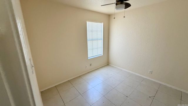 10026 Sungate Park, San Antonio, TX 78245