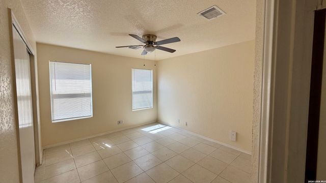 10026 Sungate Park, San Antonio, TX 78245