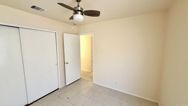 10026 Sungate Park, San Antonio, TX 78245