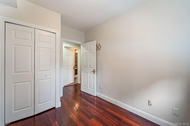 4105 College Point Boulevard 5C, Flushing, NY 11355