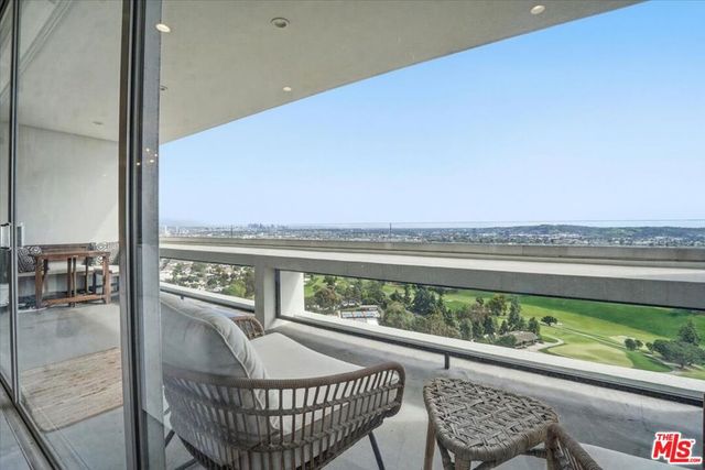 2222 Avenue Of The Stars 2206E, Los Angeles, CA 90067