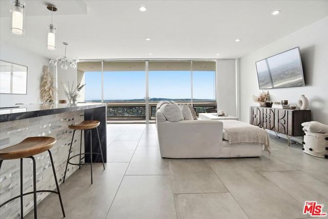 2222 Avenue Of The Stars 2206E, Los Angeles, CA 90067