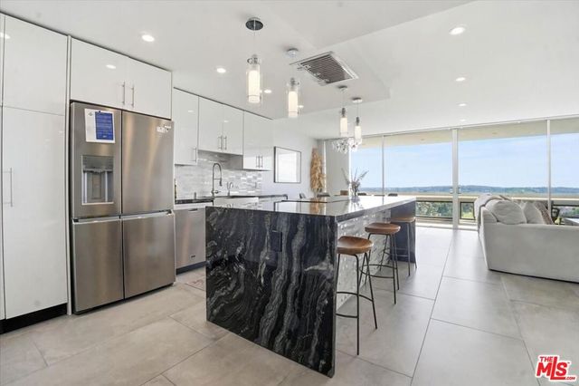 2222 Avenue Of The Stars 2206E, Los Angeles, CA 90067