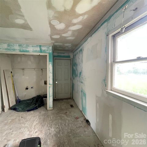 248 WOODSIDE Drive, Forest City, NC 28043