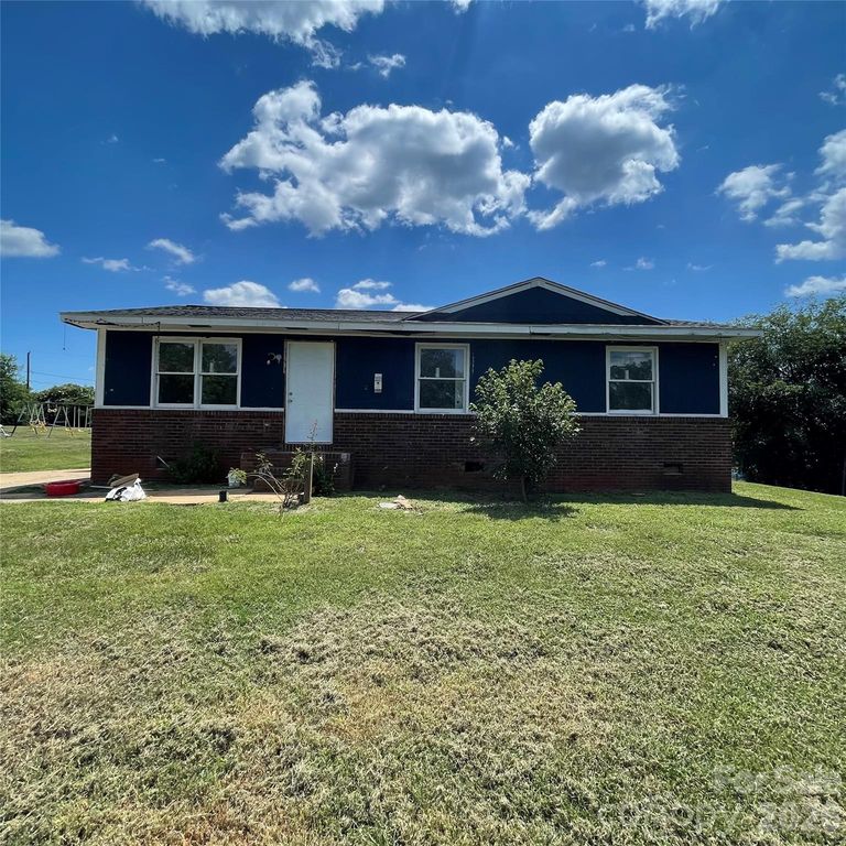 248 WOODSIDE Drive, Forest City, NC 28043