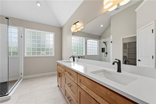 1416 Cross Creek Drive, Raymore, MO 64083