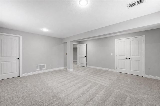 1416 Cross Creek Drive, Raymore, MO 64083