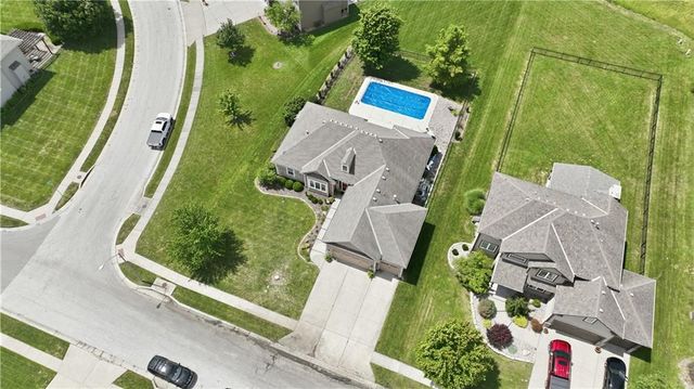 1416 Cross Creek Drive, Raymore, MO 64083