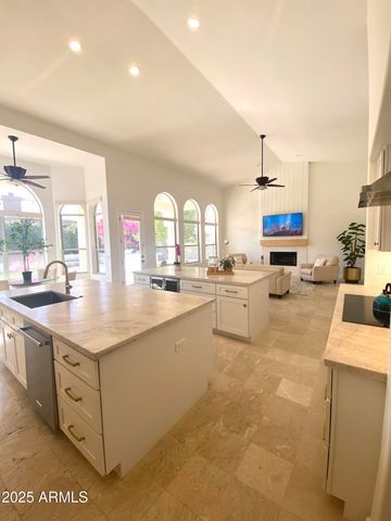 4551 E COCHISE Road, Phoenix, AZ 85028