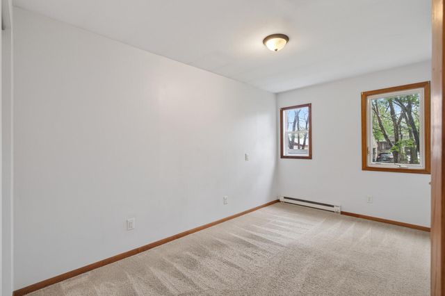 893 22nd Avenue SE, Minneapolis, MN 55414