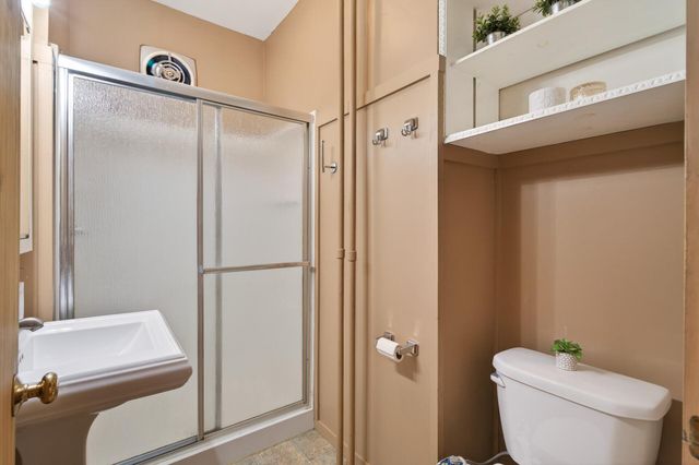 893 22nd Avenue SE, Minneapolis, MN 55414