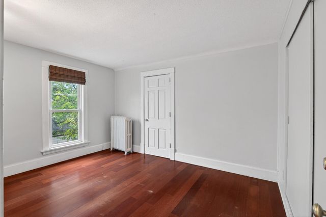 893 22nd Avenue SE, Minneapolis, MN 55414