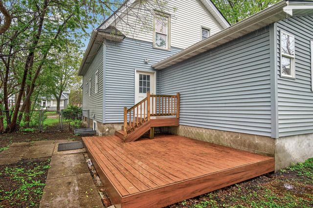 893 22nd Avenue SE, Minneapolis, MN 55414