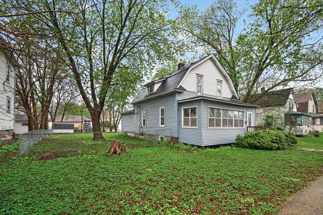 893 22nd Avenue SE, Minneapolis, MN 55414