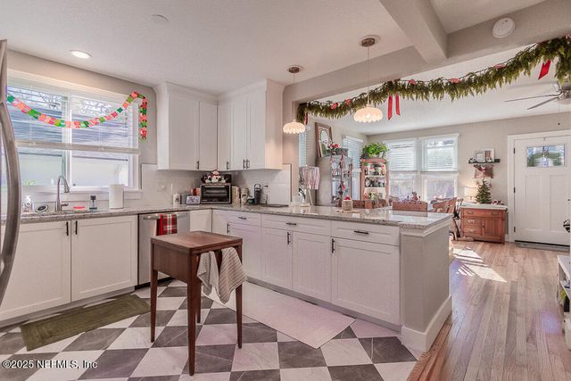 909 TALBOT Avenue, Jacksonville, FL 32205