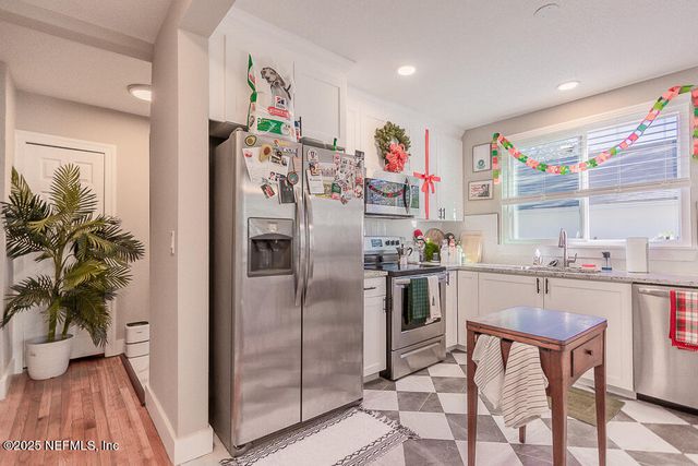 909 TALBOT Avenue, Jacksonville, FL 32205