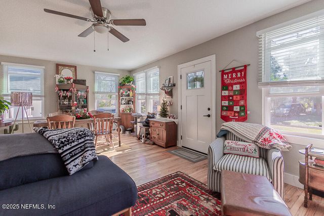 909 TALBOT Avenue, Jacksonville, FL 32205