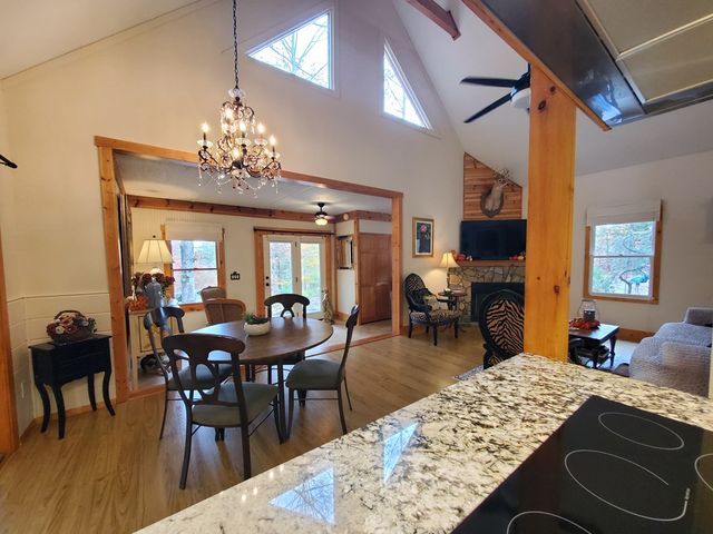 171 Mohawk Trail, Ellijay, GA 30540