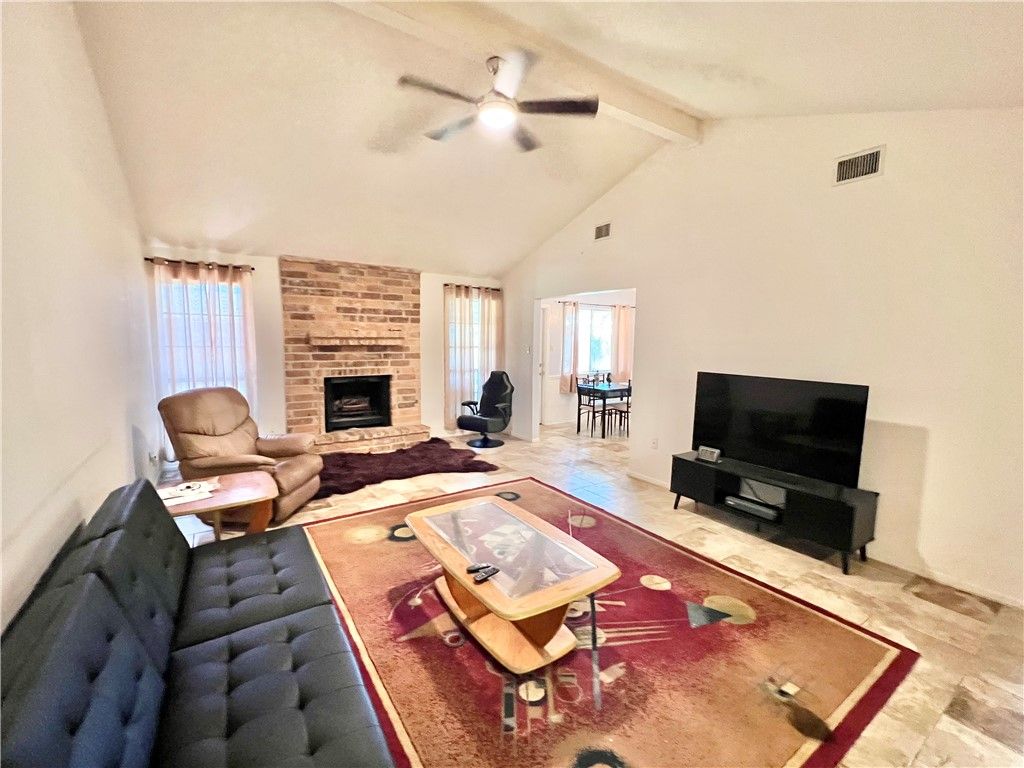 1518 W Waterview St, Portland, TX 78374 — photo 5