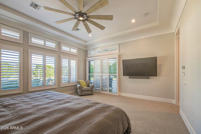 2896 E ARROWHEAD Trail, Gilbert, AZ 85297