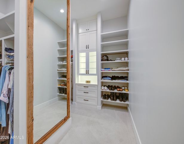 2896 E ARROWHEAD Trail, Gilbert, AZ 85297